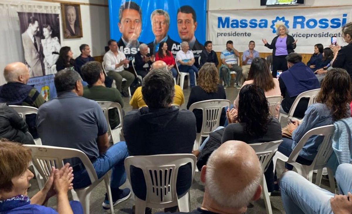 Militantes de Unión por la Patria se reunieron en Anguil